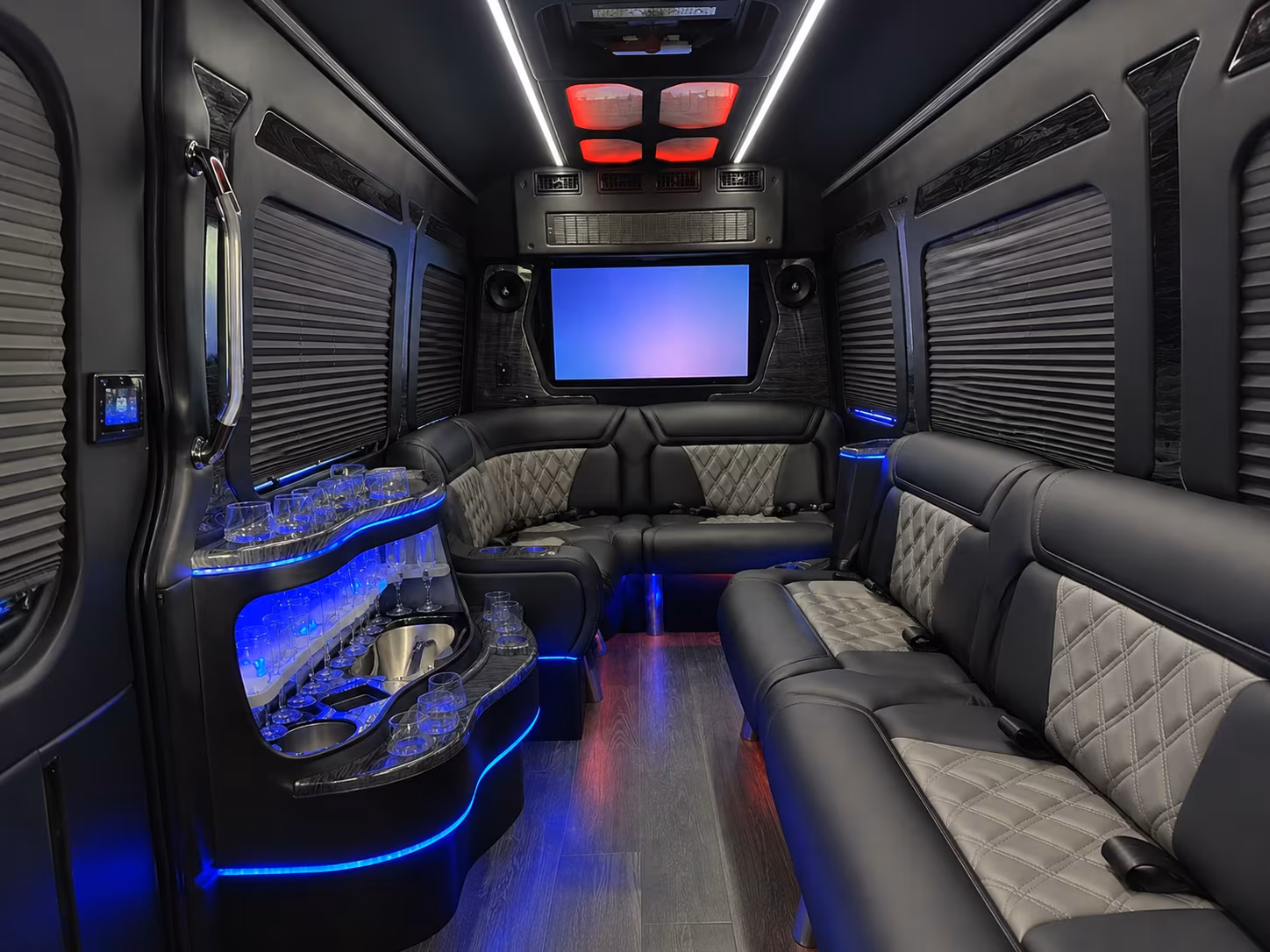 find the perfect transportation for your next corporate event 1