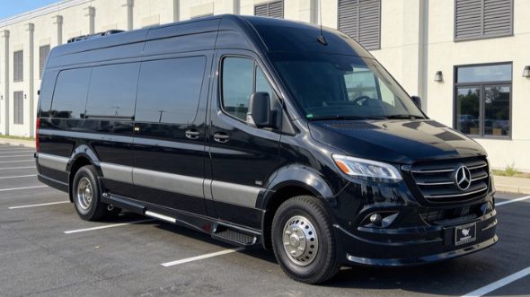 south fulton airport sprinter van service